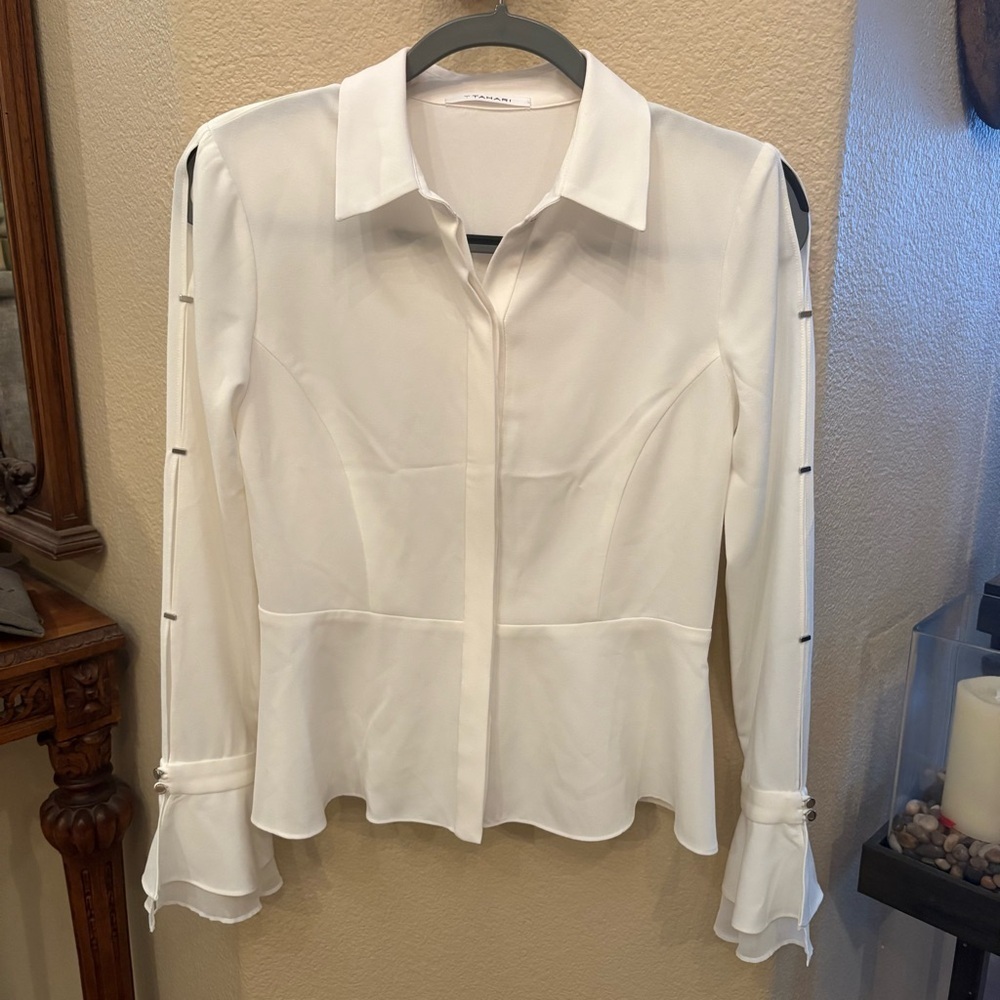 T TAHARI Elegant White Women's Ruffle Cuff Peplum Button Blouse Size XS